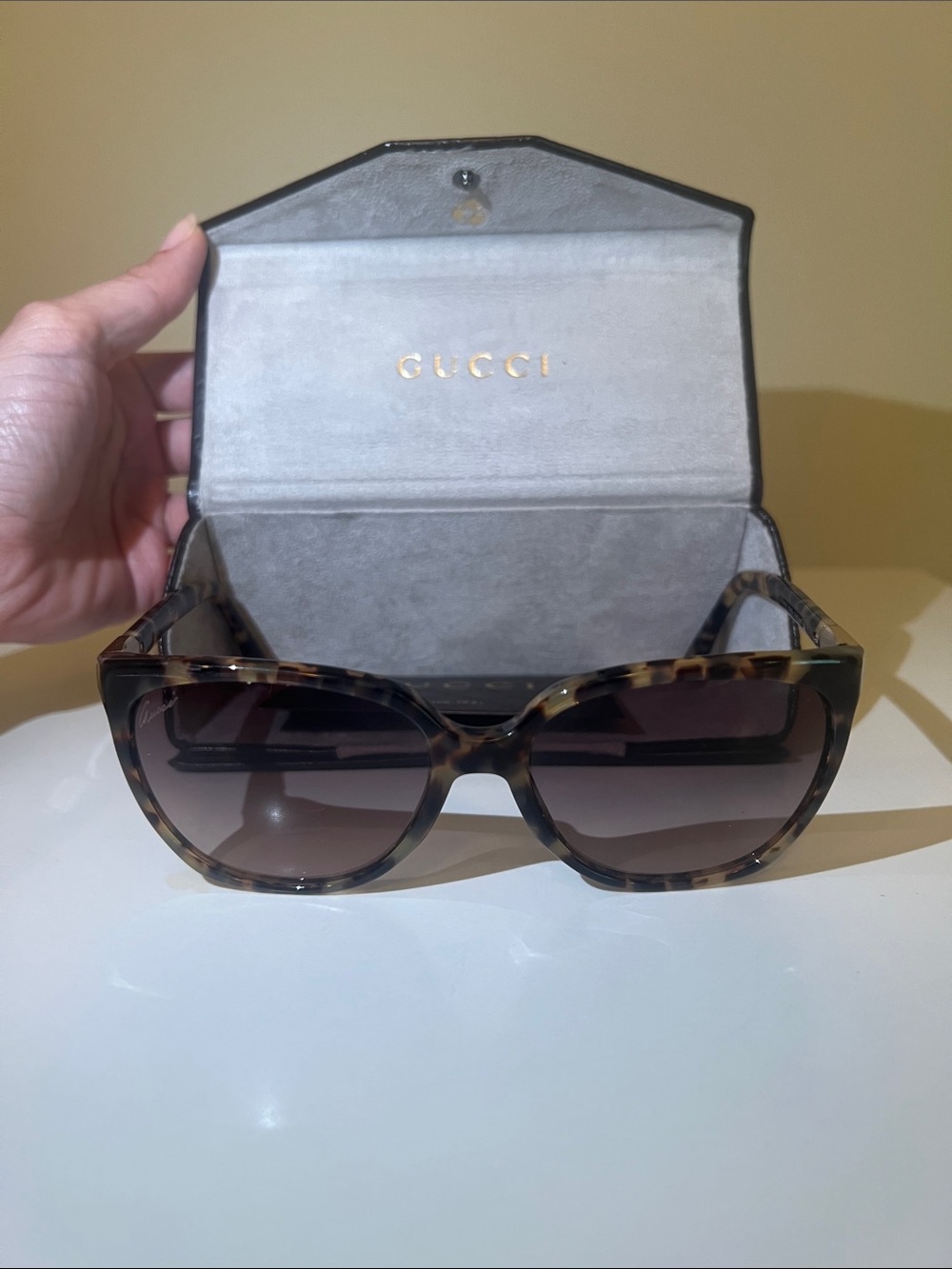 Gucci GG3502/S Sunglasses in Tortise